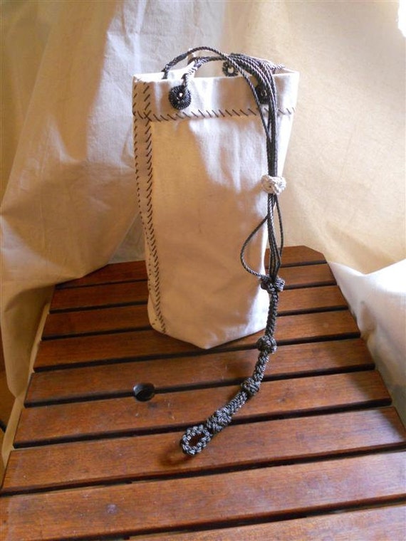 Traditional Sailors' Ditty Bag of Plain White by NautilusMaritime