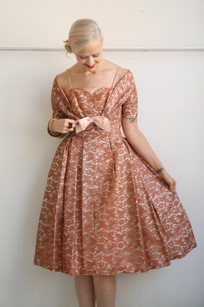 1950s rose dress