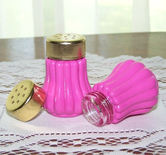 Salt and Pepper Shakers Hand Painted Rose Pink by BonnysBoutique