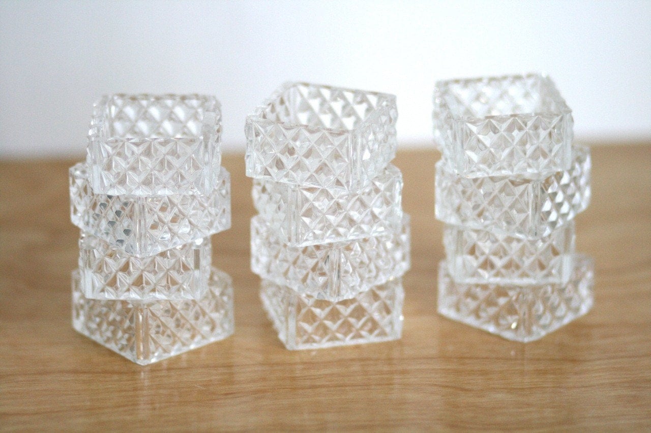 Vintage Set of 12 Glass Napkin Rings Diamond Cut