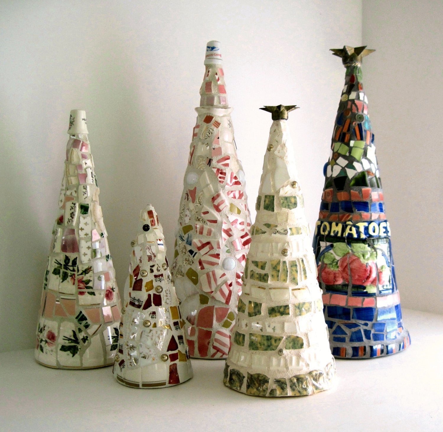 primitive shabby mosaic christmas tree by rushcreekmosaics primitive shabby mosaic christmas tree by rushcreekmosaics
