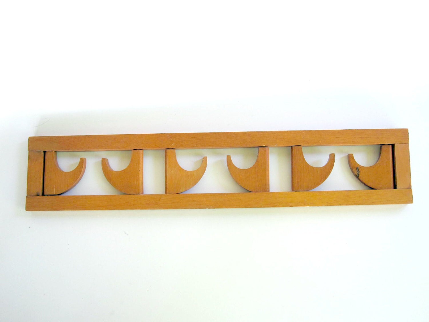 Brown Coat Rack Teak Wooden Towel Rack with Swivel Hooks