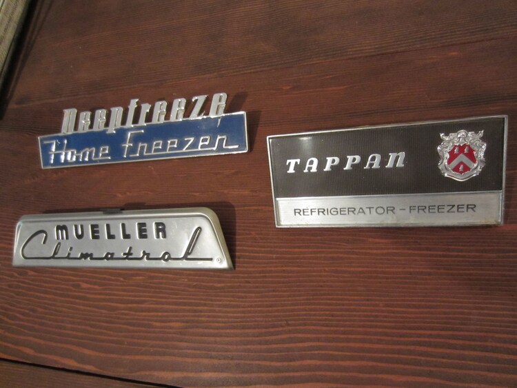 Vintage Appliance Nameplates and Emblems by FlyingfishArtworks