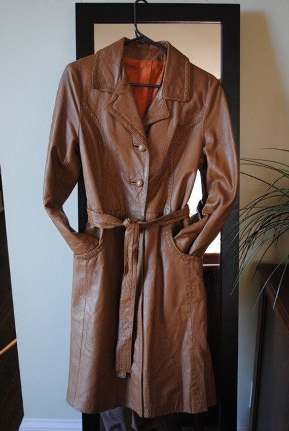 Caramel leather trench spy coat. 70's Vintage Women's