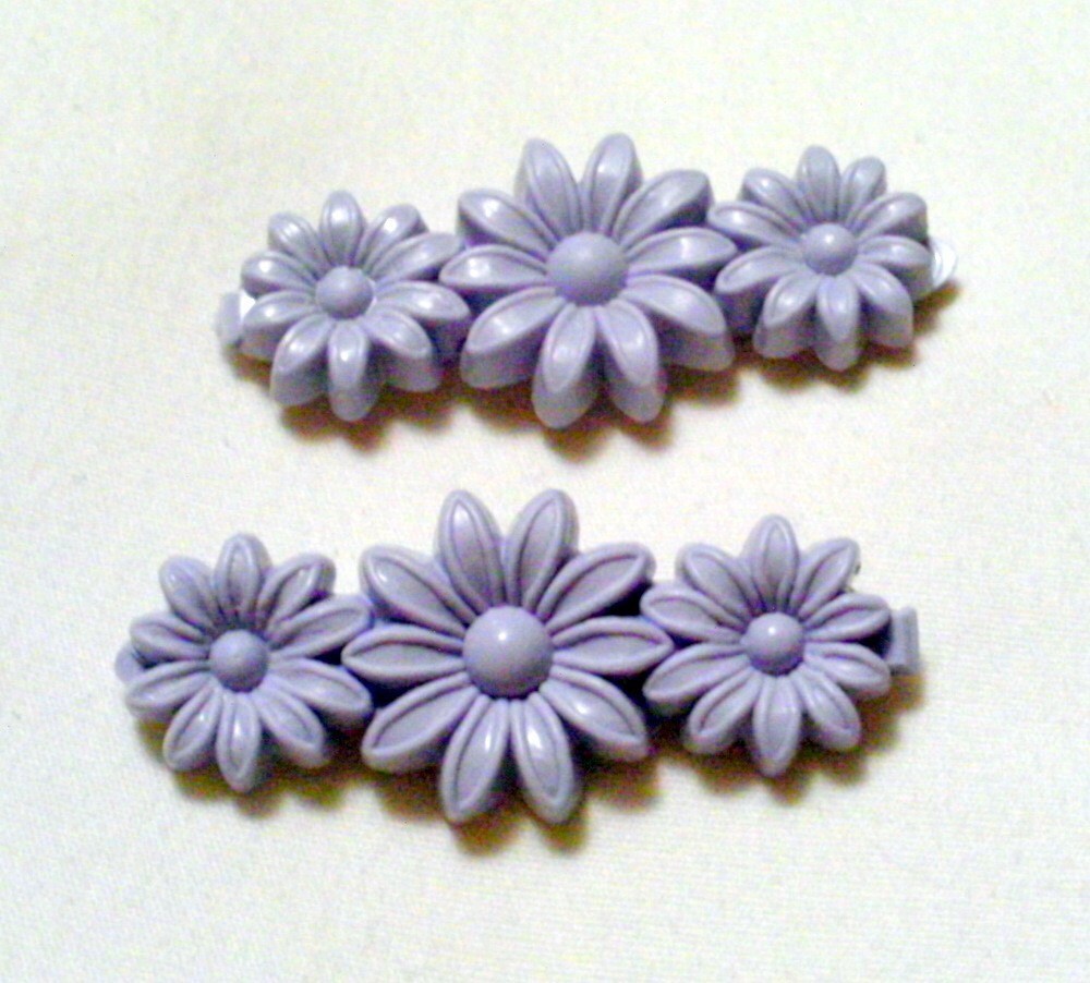80's Plastic Flower Hair Barrettes