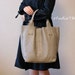 Supple Leather Large Tote Bag - Light Grey