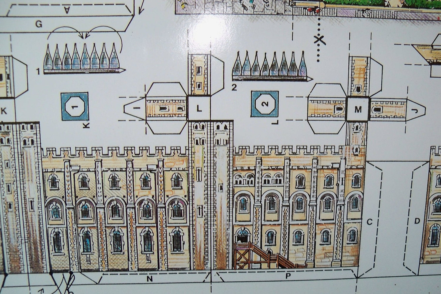 Tower of London Cut Out by Landarte Graphics 1991 The White