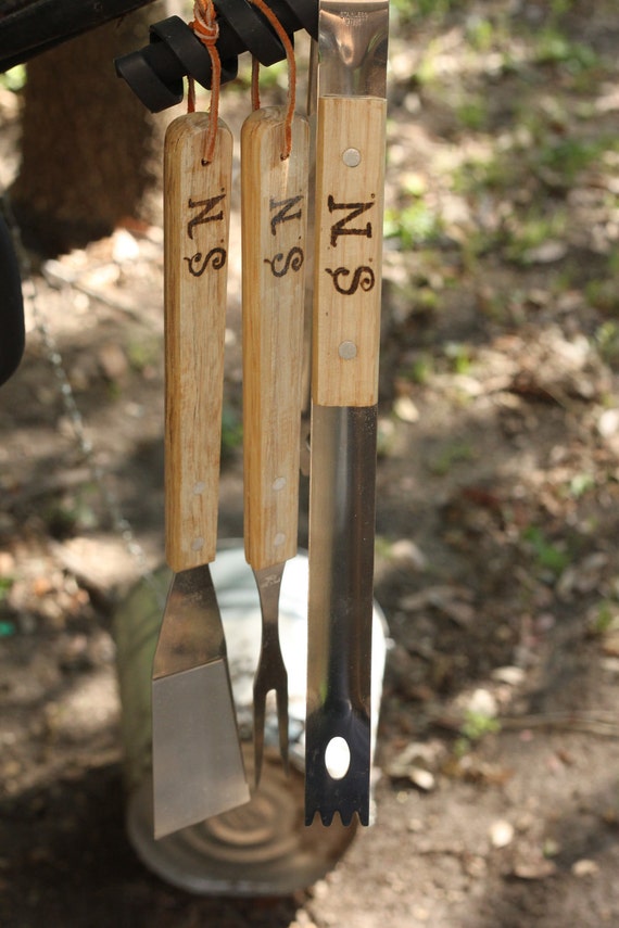 Items similar to Personalized Grilling Set/Kitchen Gift Personalized