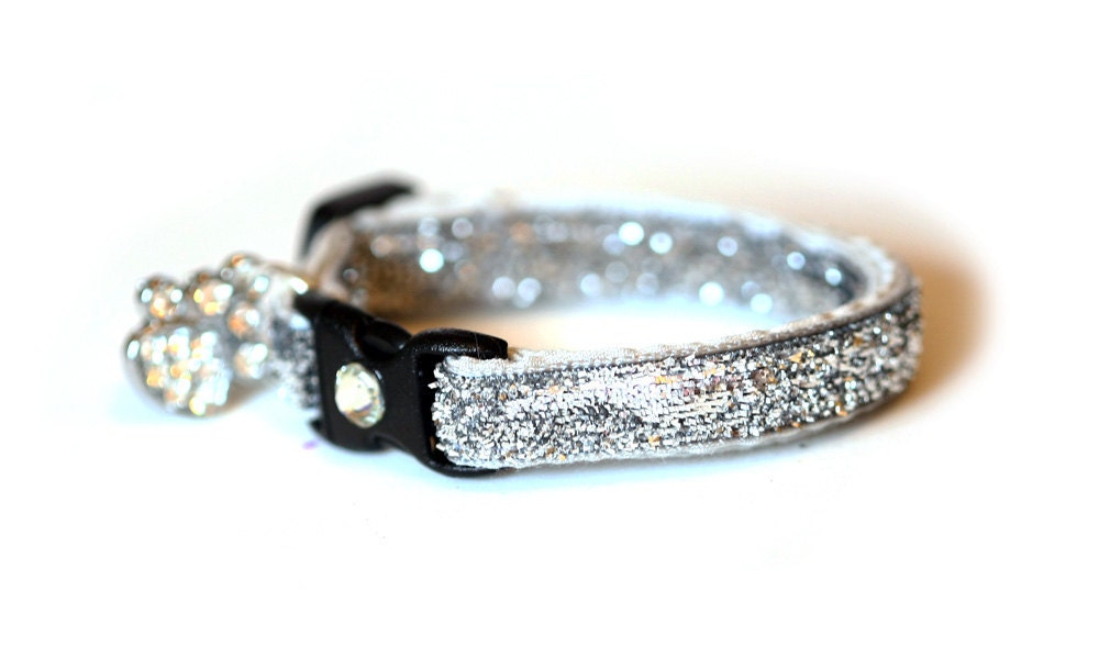 Glitter Cat Collar Sparkling Silver Kitten / Small Cat