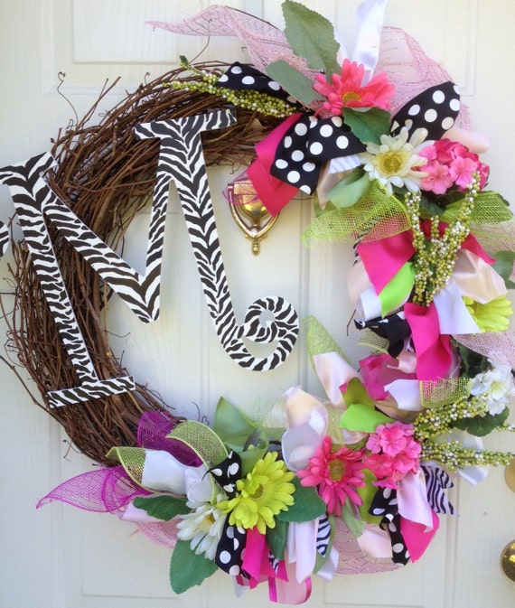 Items similar to Spring Wreath with Ribbons Letter Monogram Initial ...