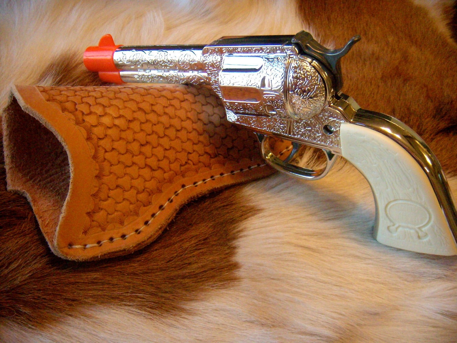 Kids Leather Holster with Toy Gun TriBasket Weave