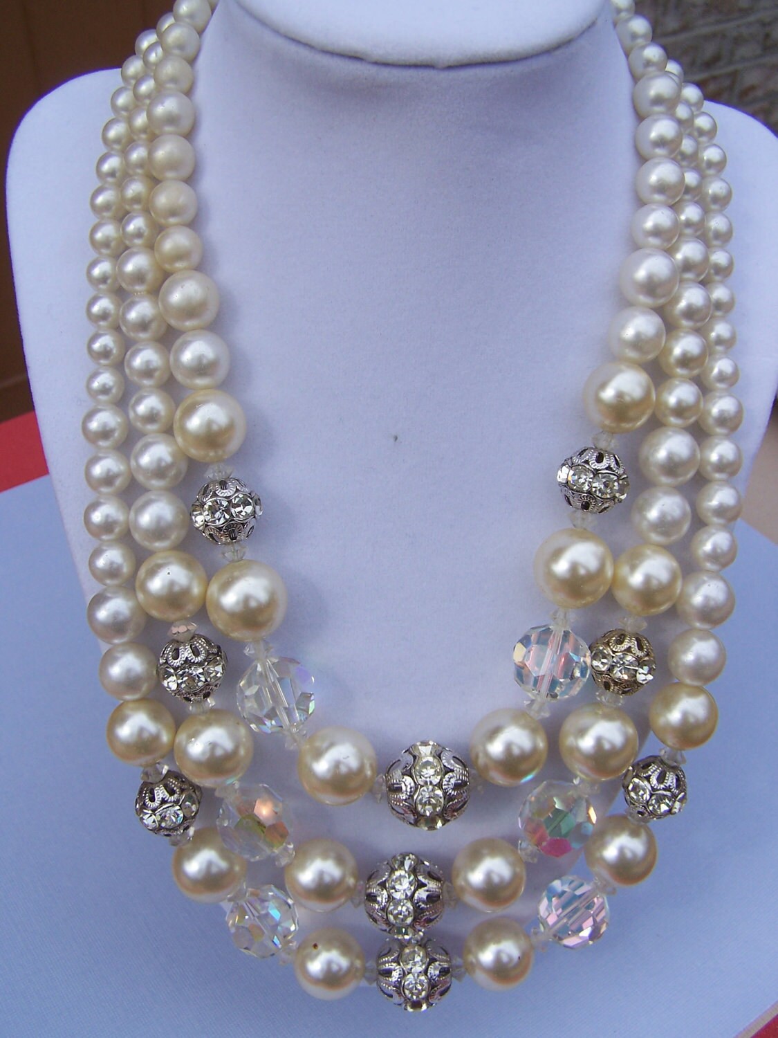 Vintage Pearl Necklace Tara Jewelry Wedding 1960s Elegant