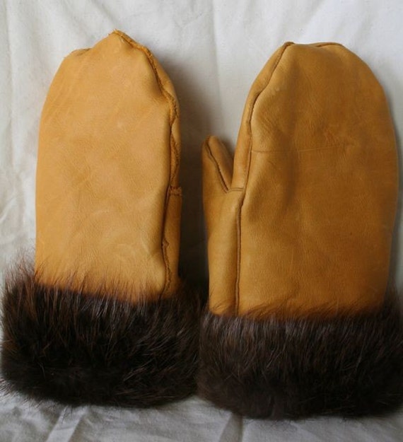 Moose Hide Mittens by wentnorthcreations on Etsy