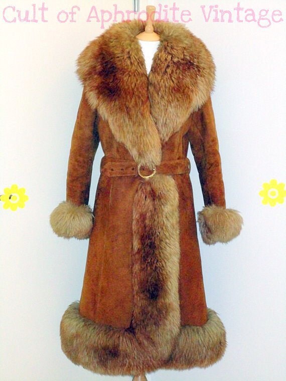 Vintage 70s Suede Leather Sheepskin Shearling FUR Trim Long