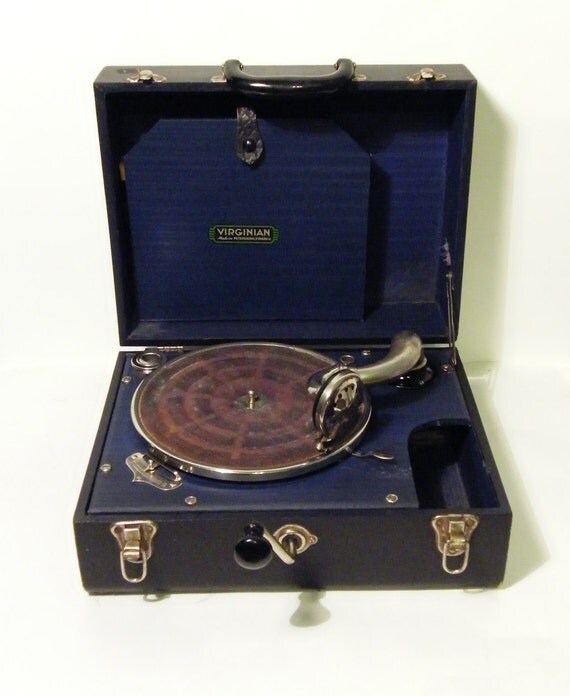 Hand Crank Record Player small portable suitcase