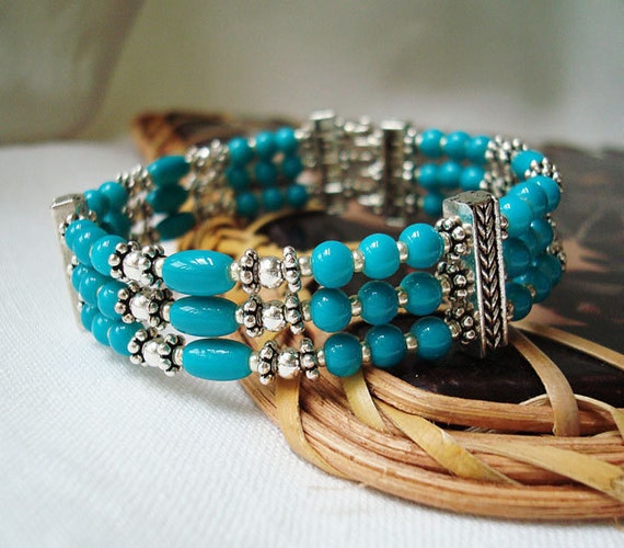 Beaded Memory Wire Bracelet Cuff Turquoise Silver