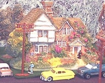 Old Miniature Cottage House building for N TRAINS - 4926