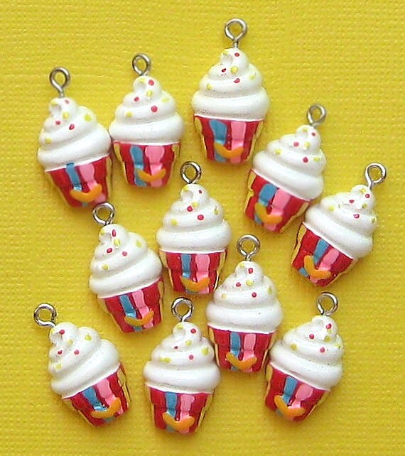 5 Ice Cream Sundae Charms Simply Adorable by BohemianFindings