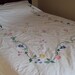 ON SALE, Sweet vintage appliqued flower duvet cover, scalloped edge, F/Q, NOS