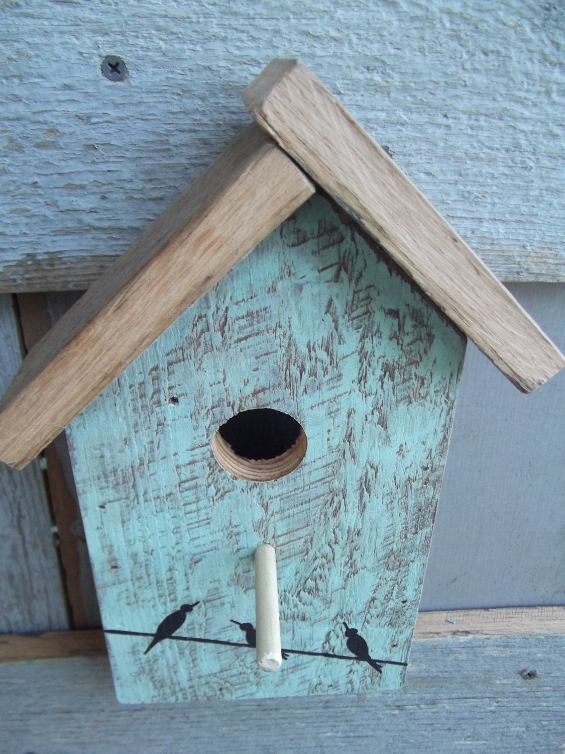 reclaimed barnwood BIRD HOUSE wall art/hanger in vintage green