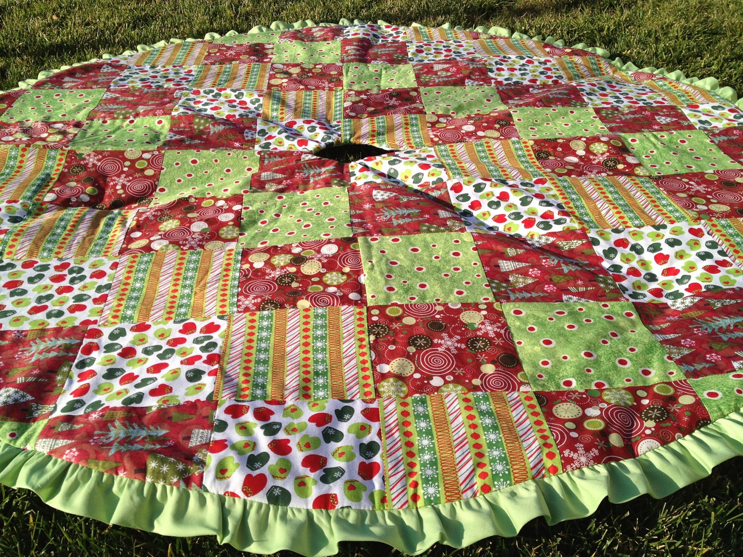 Quilted Tree Skirt