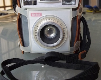 Brownie Starmatic II Camera, Vintage Camera, Vintage Photography, Home Decor, Kodak Cameras
