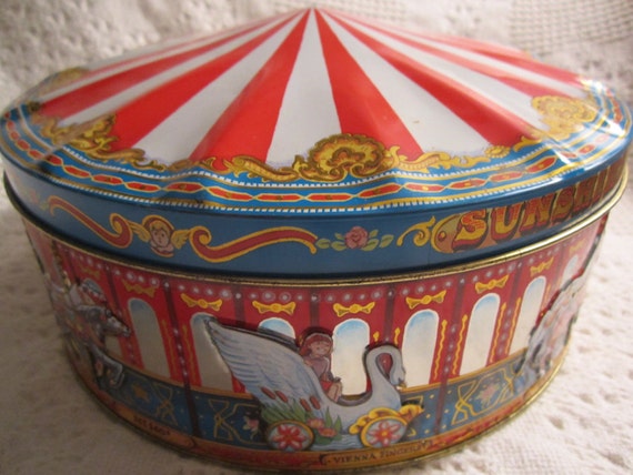 Vintage Circus Tent Carousel Tin Container Sunshine Biscuits