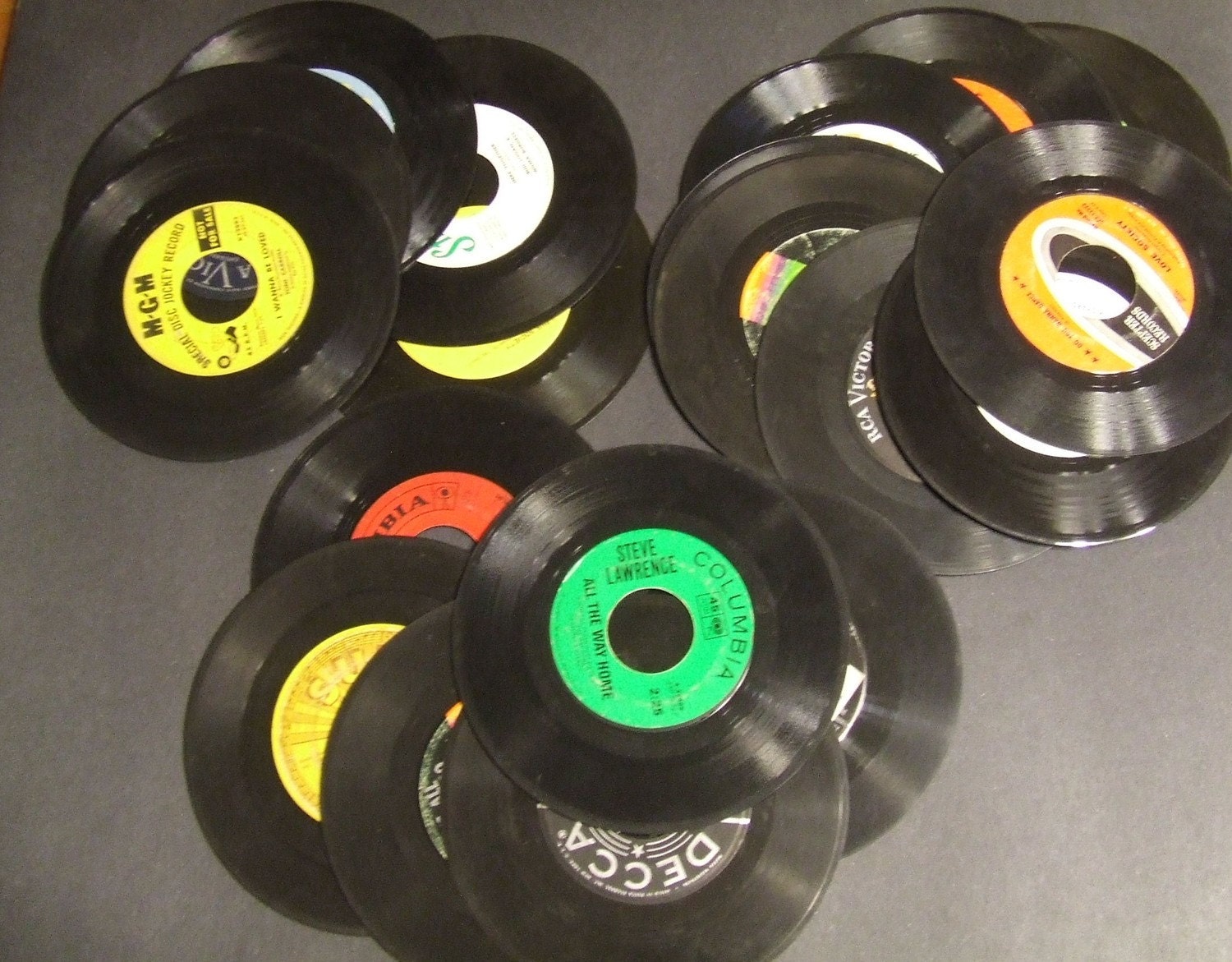 20 Vintage Vinyl 7 inch 45 Records for Crafts by rockObilia