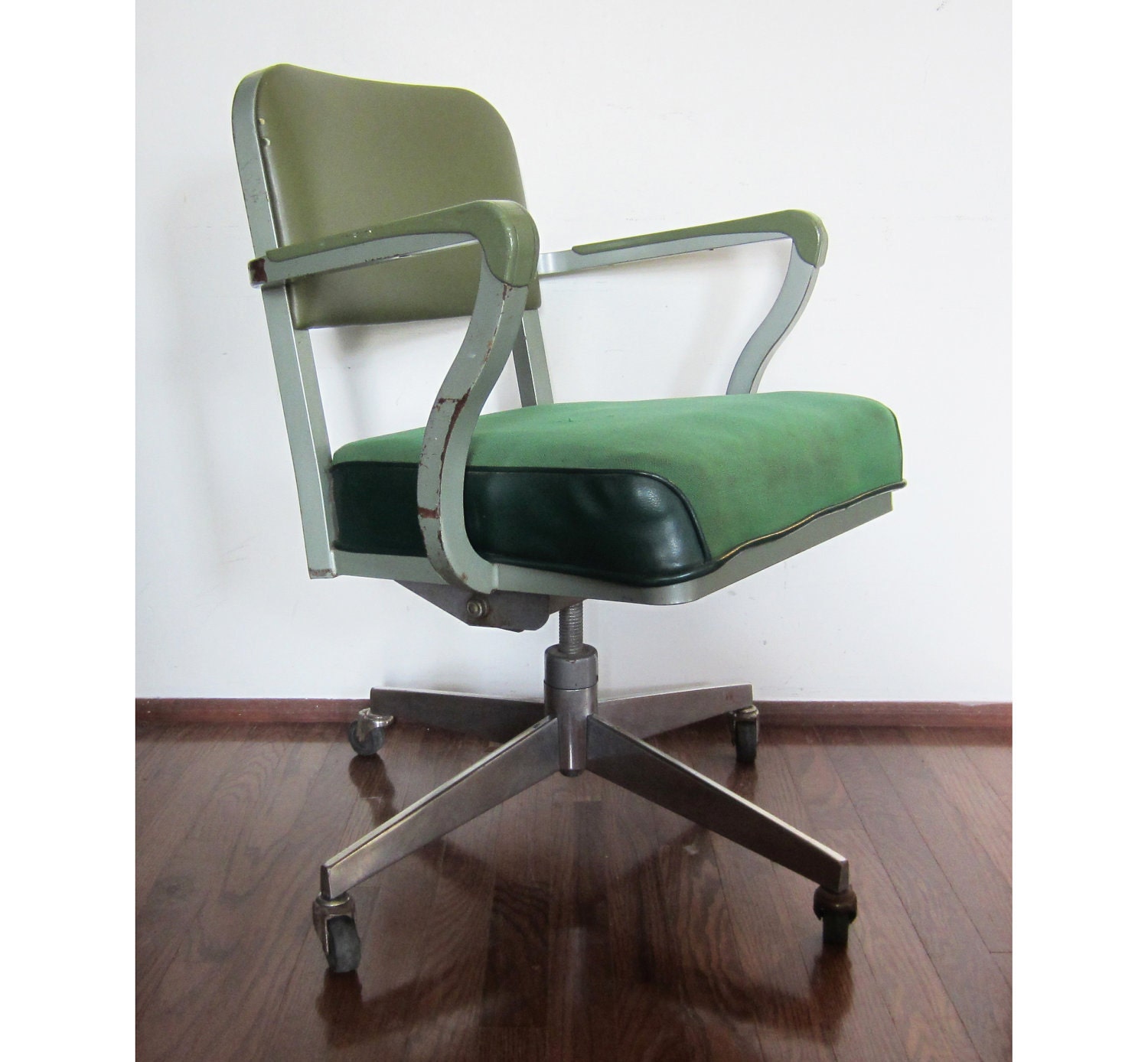 Vintage Steelcase Green Rolling Computer Office Chair