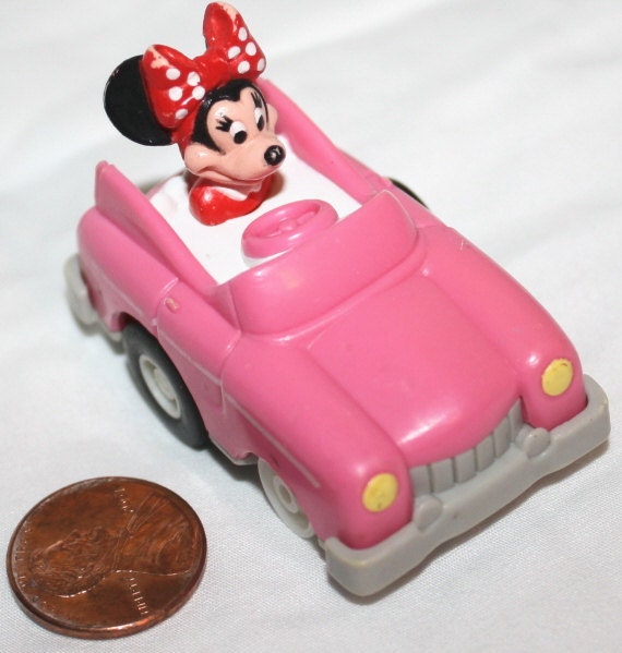 small pink car toy