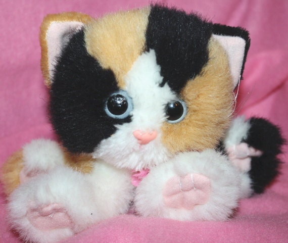 toy cats that purr and move