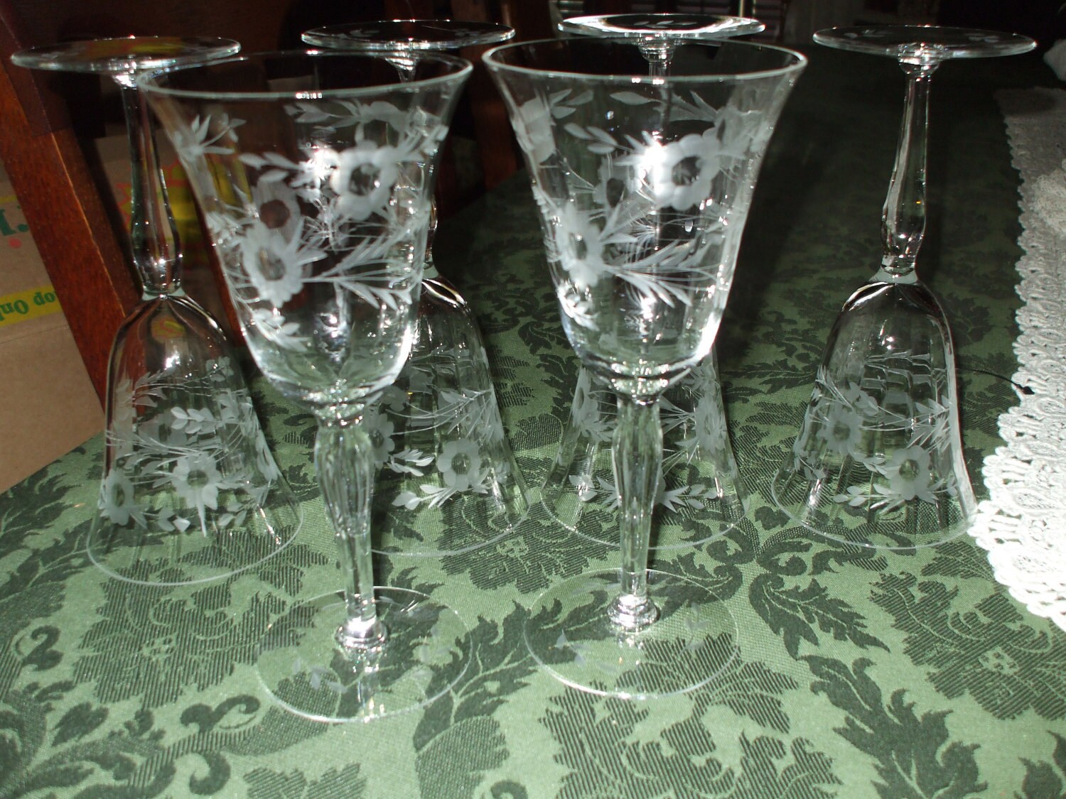 Crystal Stemware Tall Wine Glasses Etched Floral Leaves