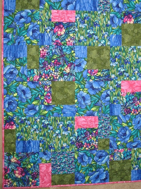 Modern Lap Quilt fabric from Fabric Freedom by PicketFenceFabric