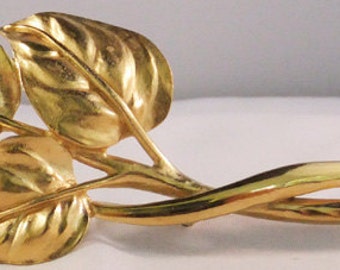 Vintage jewelry brooch huge Trifari gold tone leaf brooch