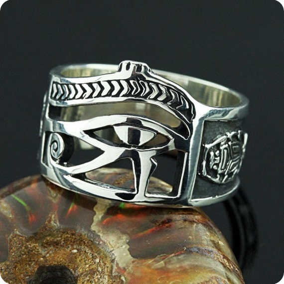 Sterling Silver Egyptian Eye of Horus UDJAT Ring by MojoII on Etsy