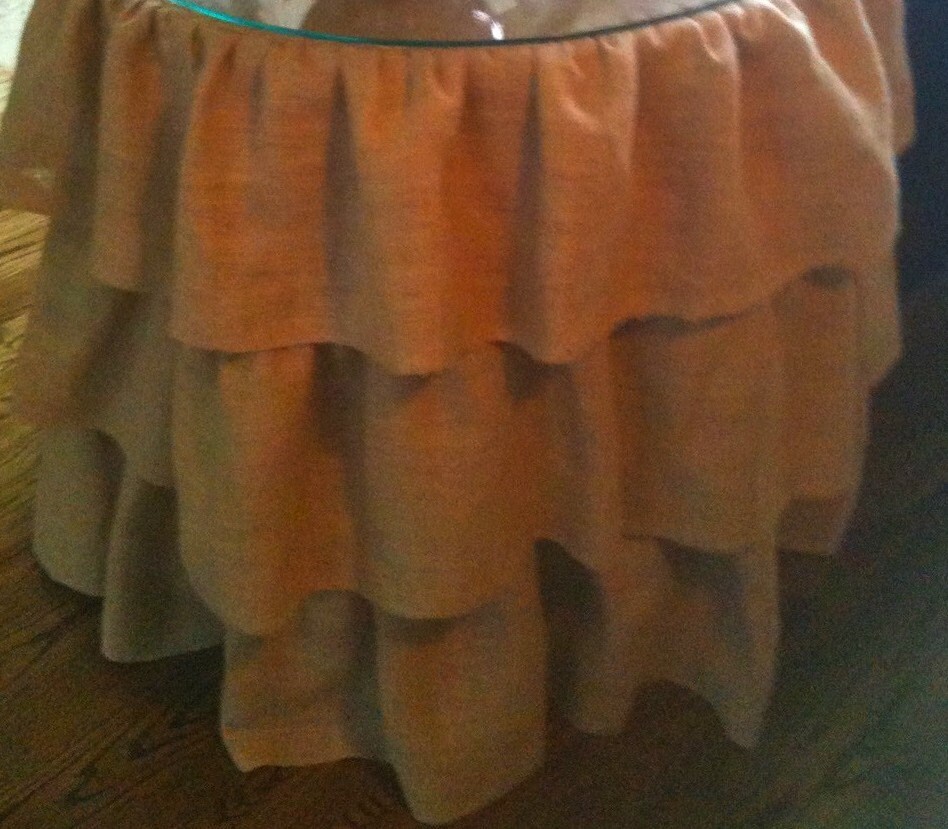 Round Ruffled Table Skirt 2' to 2'11 diameter