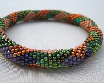 Bead Crochet Pattern: Jigsaw Diamonds and Rectangles Bead Crochet Bangle Pattern