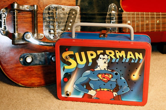 Superman a 9v Guitar Practice Amp