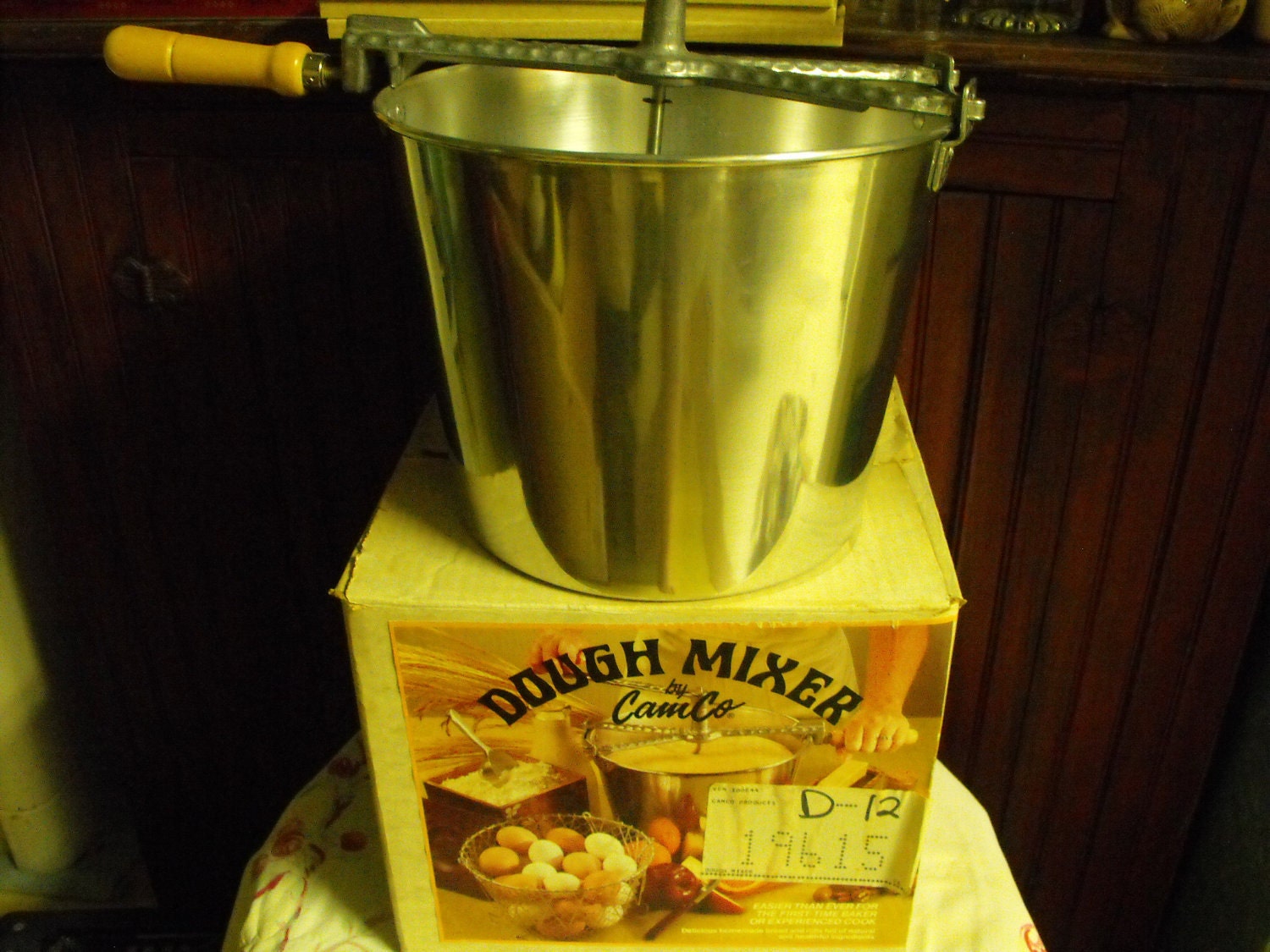 Vintage CamCo Hand Crank Dough Mixer by peacenluv72 on Etsy