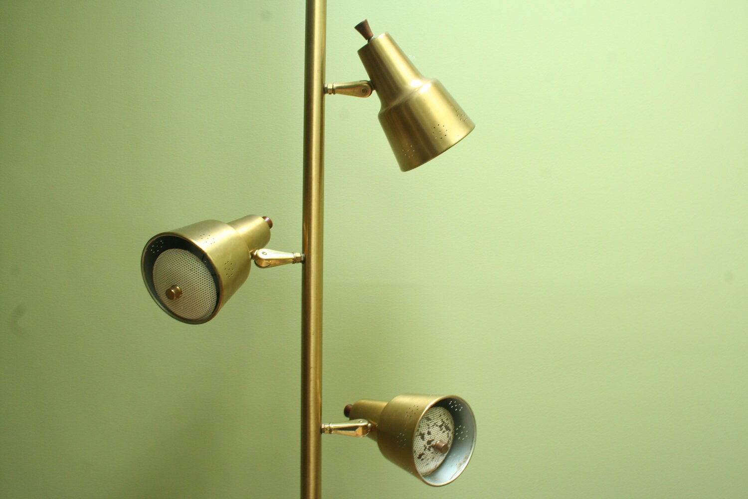 1950s Tension Pole Lamp in Gold Brass Metal Mid Century Modern