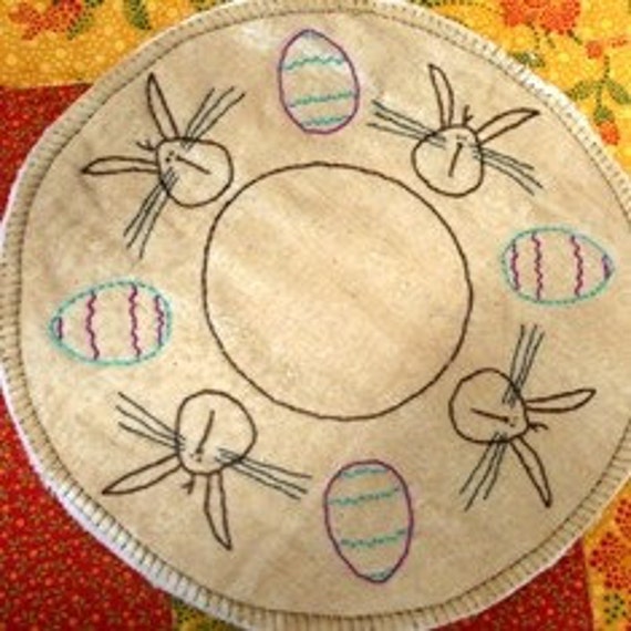 Items similar to Stitchery and Candle Mat EPattern Easter Bunny on Etsy