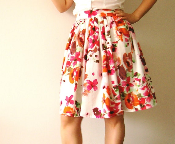 Floral skirt summer skirt Vintage inspired so delicate