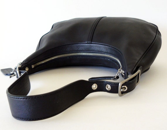 Vintage Coach Black Leather Hobo Bag Purse 9342