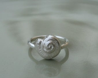 SeaShell Silver ring - sterling silver ring with a silver seashell