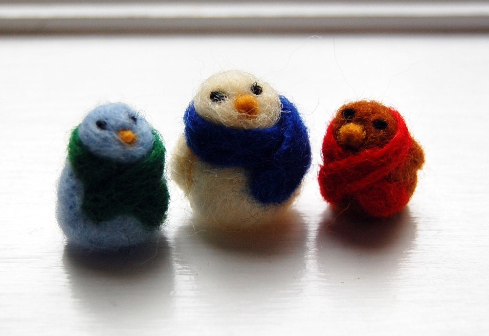 winter bird figurines