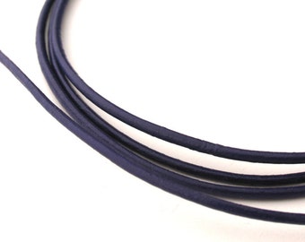 LRD0115011) 1.5mm Violet Genuine Round Leather Cord. 1.7 meter, 3 meters, 5 meters, 10 meters, 19.5 meters. Length Available.