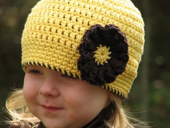 Download Easy Beanie with Trim and Flower Crochet Pattern 4 sizes