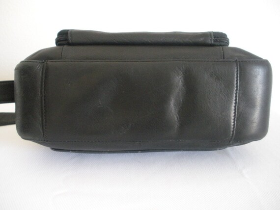 Vintage Black Leather FOSSIL Purse Shoulderbag Lock & Key Logo