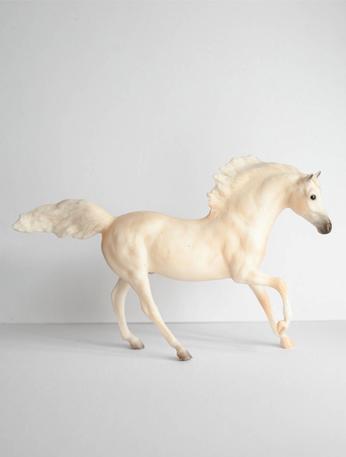 Breyer Horse Toy White Stallion Cream Tan