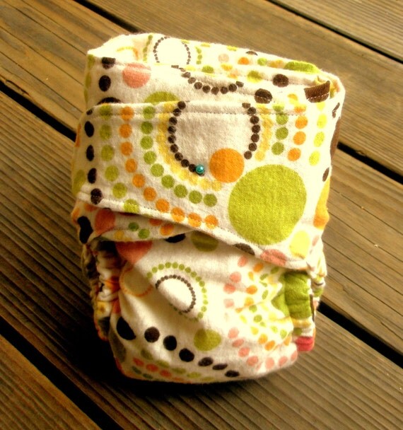 Fitted Cloth Pocket DiaperModern Circles